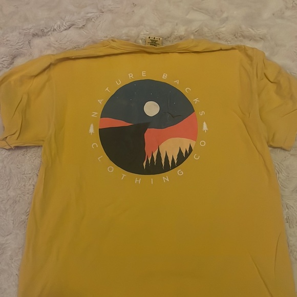 Yellow Nature Backs Tee | L - Picture 3 of 4